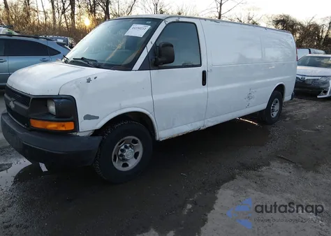 2007 Chevrolet Express Work Van из США, поврежденный, VIN 1GCGG29VX71157012